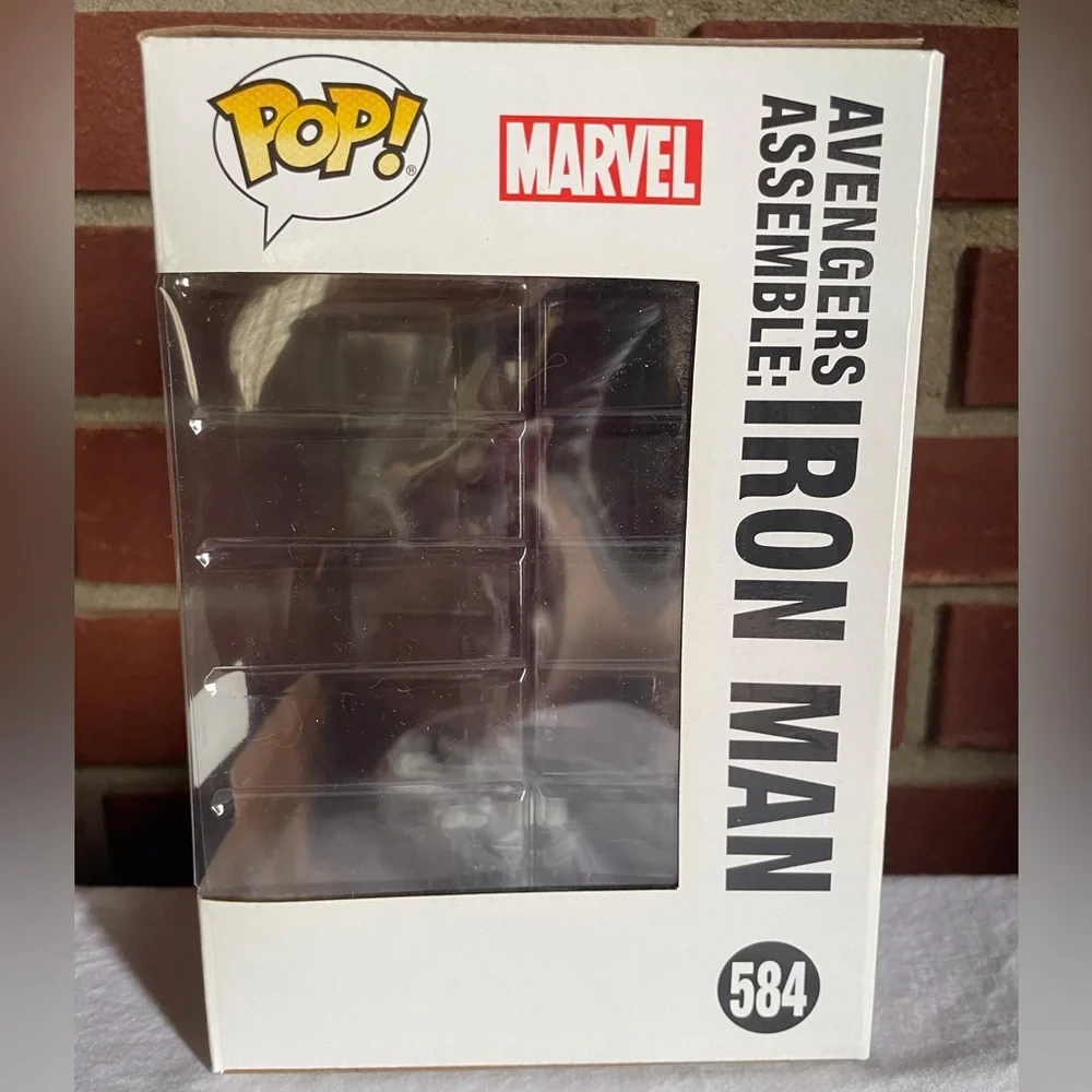 Funko Pop Deluxe Marvel Avengers Iron Man #584